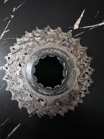 Used Shimano Cassette Ultegra CS-R8000 11 Vitesses 11-25 2021 bike — image 1 of 3