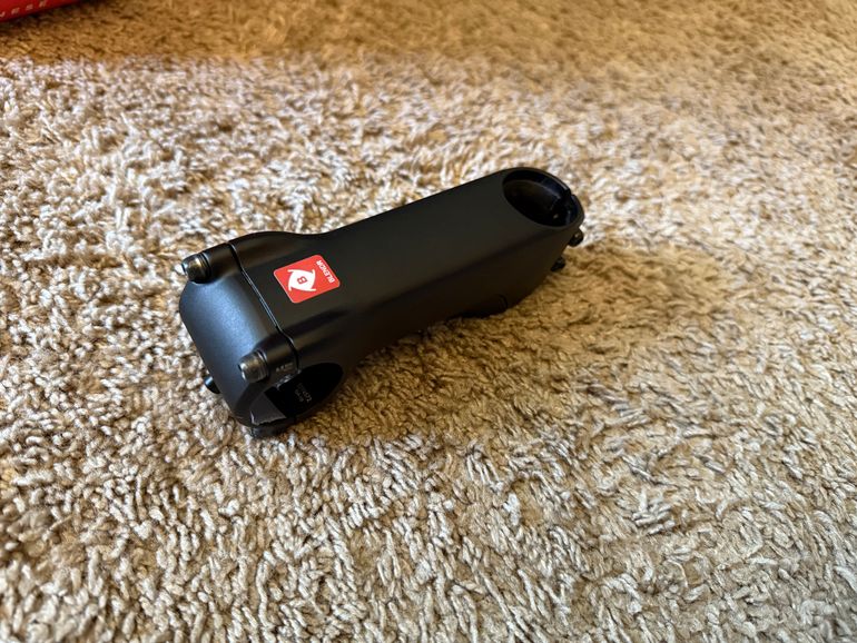 トレックRCS Pro Blendr Stem 100ミリ Trek RCS Pro Blendr Stem - Trek Bikes