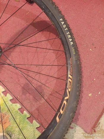 Used Dt Swiss wheelset bike — image 2 of 15