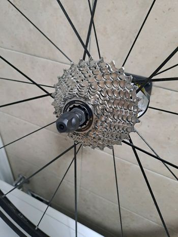 Used Mavic Mavic Aksium bike — image 6 of 7