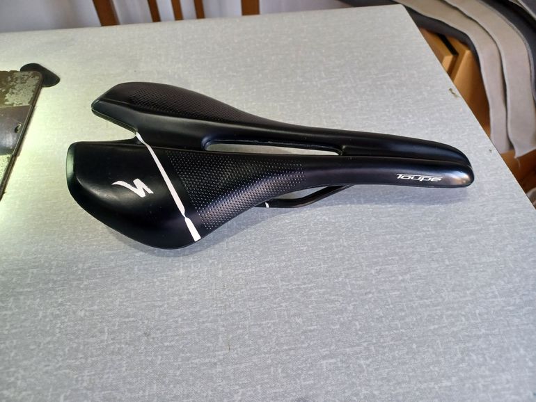 Specialized TOUPE 2020