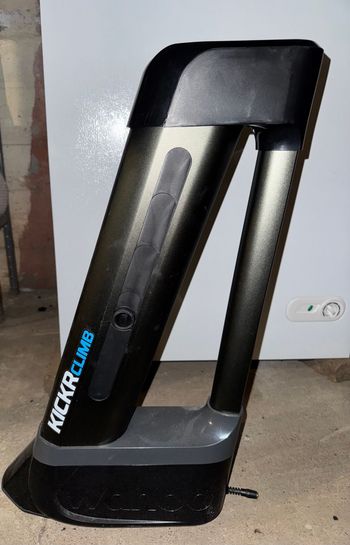 Used Wahoo KICKR Climb 2023 bike — image 4 of 5
