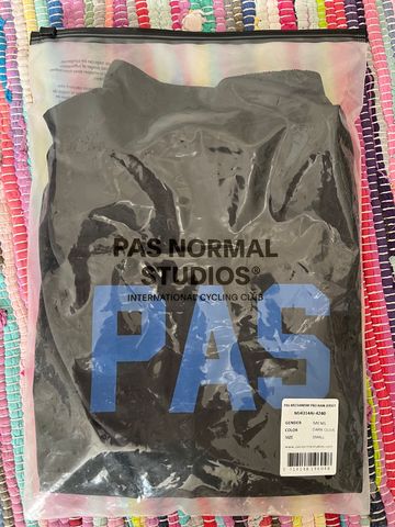 Käytetty Pas Normal Studios Mechanism Pro Rain Jersey 2025 bike — kuva 3 / 4