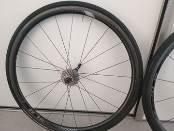 Brugt Giant Roues giant slr one bike — billede 5 af 6