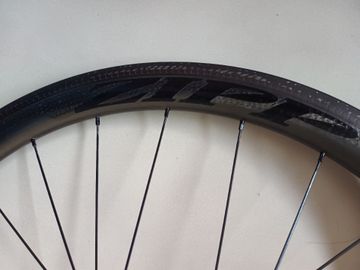 Brugt Zipp 303 Firecrest black/black 2019 bike — billede 8 af 10