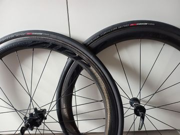 Brugt Zipp 303 Firecrest black/black 2019 bike — billede 10 af 10