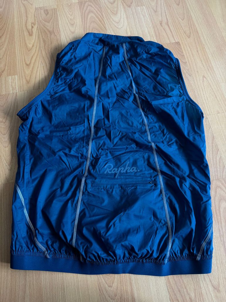 Used Rapha Womens Wind Gilet Weste bike — image 3 of 4