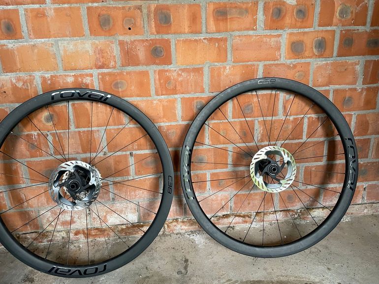 Brugt Roval Rapide C 38 2024 bike — billede 5 af 5