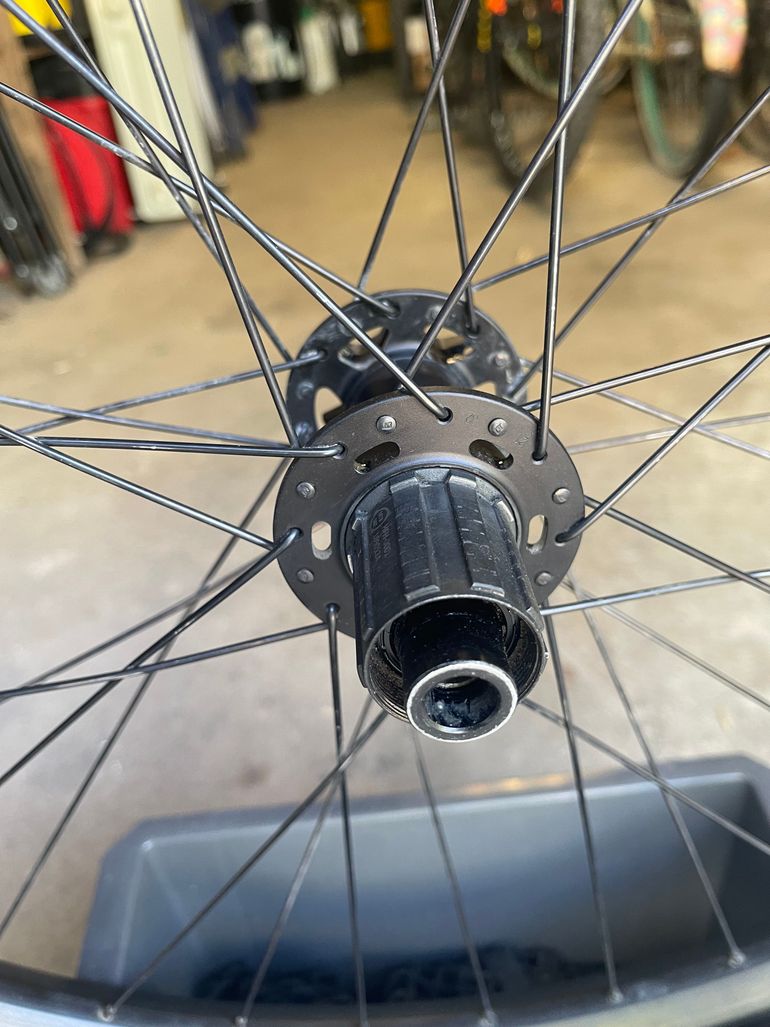 Brugt Specialized paire de roues 27, 5 2021 bike — billede 6 af 7