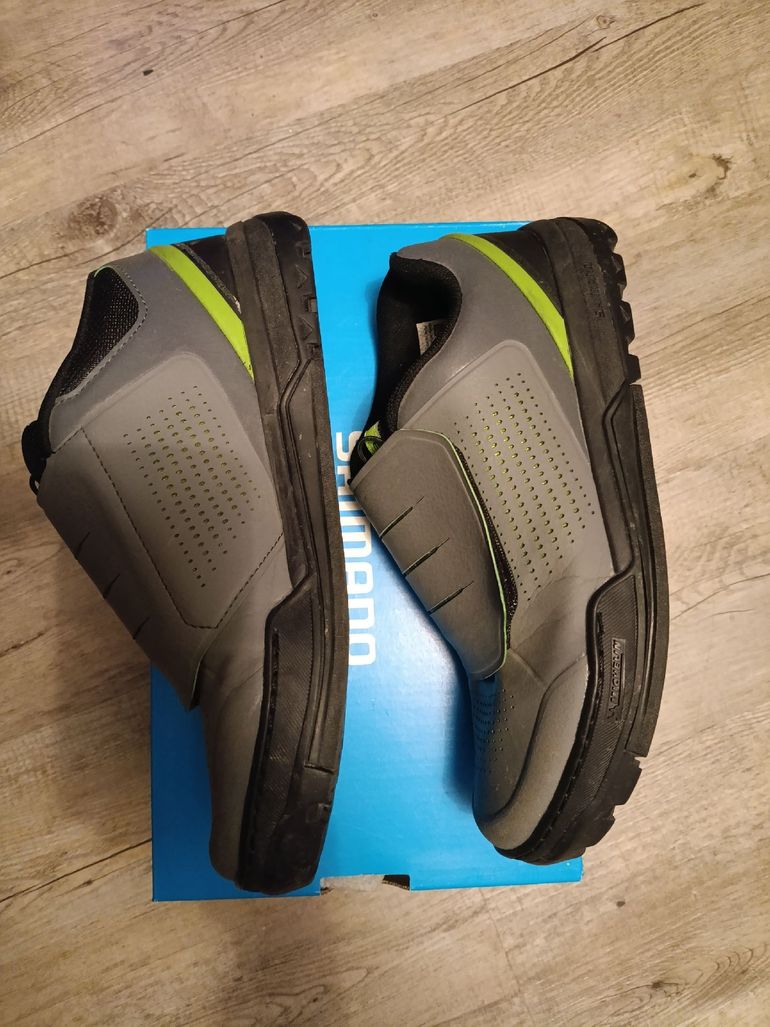 Used Shimano GR9 FLAT PEDAL MTB GRAY/GREEN 2018 bike — image 3 of 5