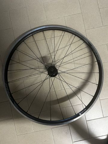 Brugt Giant PR2 2021 bike — billede 2 af 5