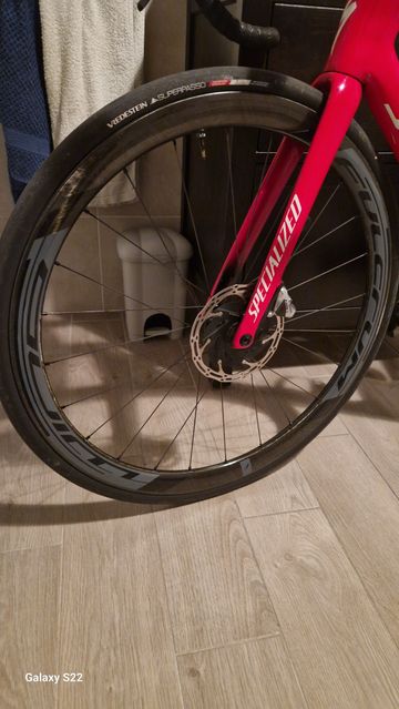 Brugt Fulcrum Wind 40C 2024 2024 bike — billede 4 af 6