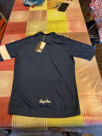 Käytetty Rapha Core lightweight jersey 2024 bike — kuva 2 / 5