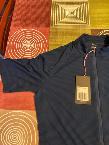Käytetty Rapha Core lightweight jersey 2024 bike — kuva 5 / 5