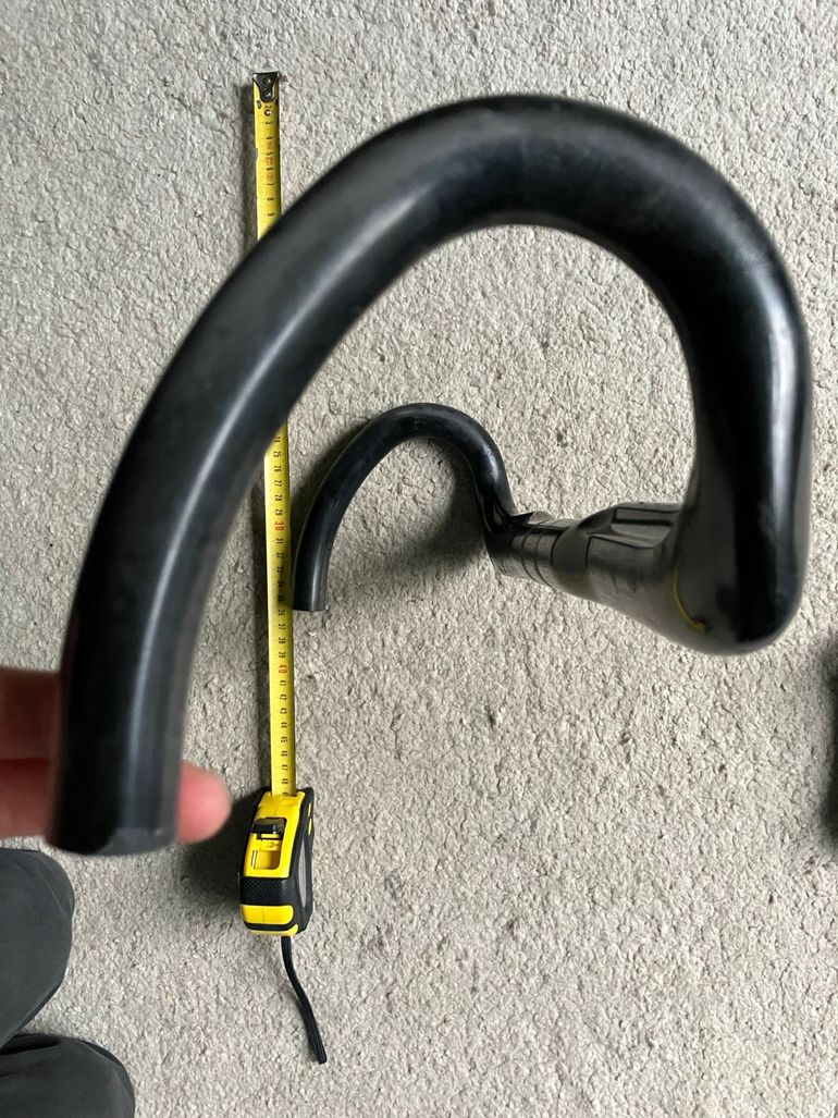 Used Beast Components Beast Components Ultra Bar IR Stuur - 31.8 | Carbon - UD black bike — image 3 of 6