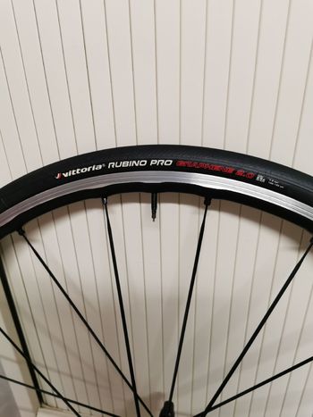 Used Mavic 2023 bike — image 3 of 6