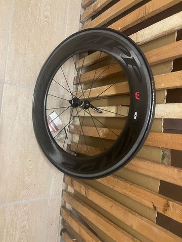 Used Zipp 808 firecrest Vorderrad bike — image 2 of 3