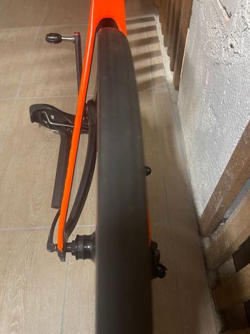 Brugt ZIPP Scheibe Scheibenlaufrad Super9 bike — billede 4 af 4