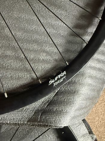 Used Sensa Supra RA comp disc 2025 bike — image 4 of 5