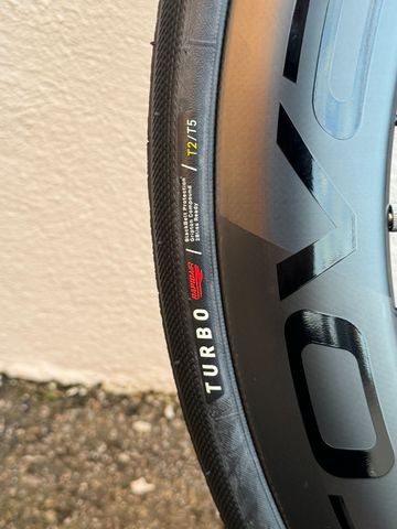 Brugt Roval Rapide CLX II 2025 bike — billede 6 af 12