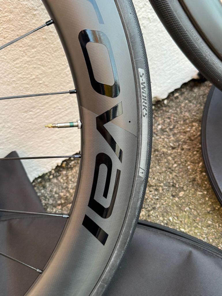 Brugt Roval Rapide CLX II 2025 bike — billede 3 af 12