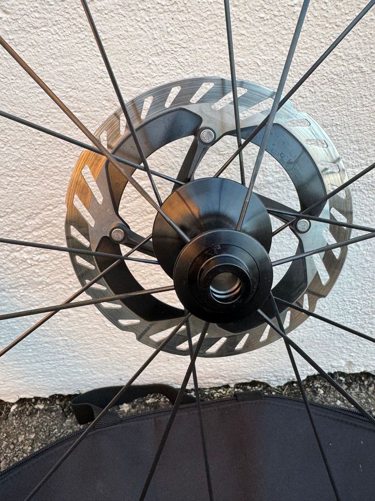 Brugt Roval Rapide CLX II 2025 bike — billede 8 af 12