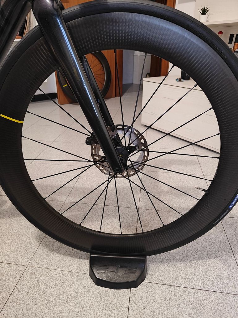 Použité Mavic cosmic 65 sl 2023 bike — obrázek 3 z 9