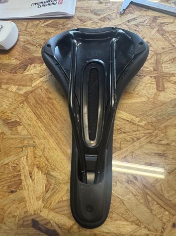 Used Sella senza marca Sella per bicicletta nuova 2024 bike — image 2 of 3