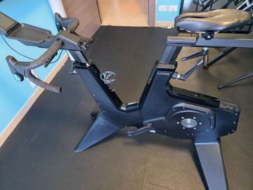 Tweedehands Garmin tacx trainer neo bike 2024 Cycling Accessories