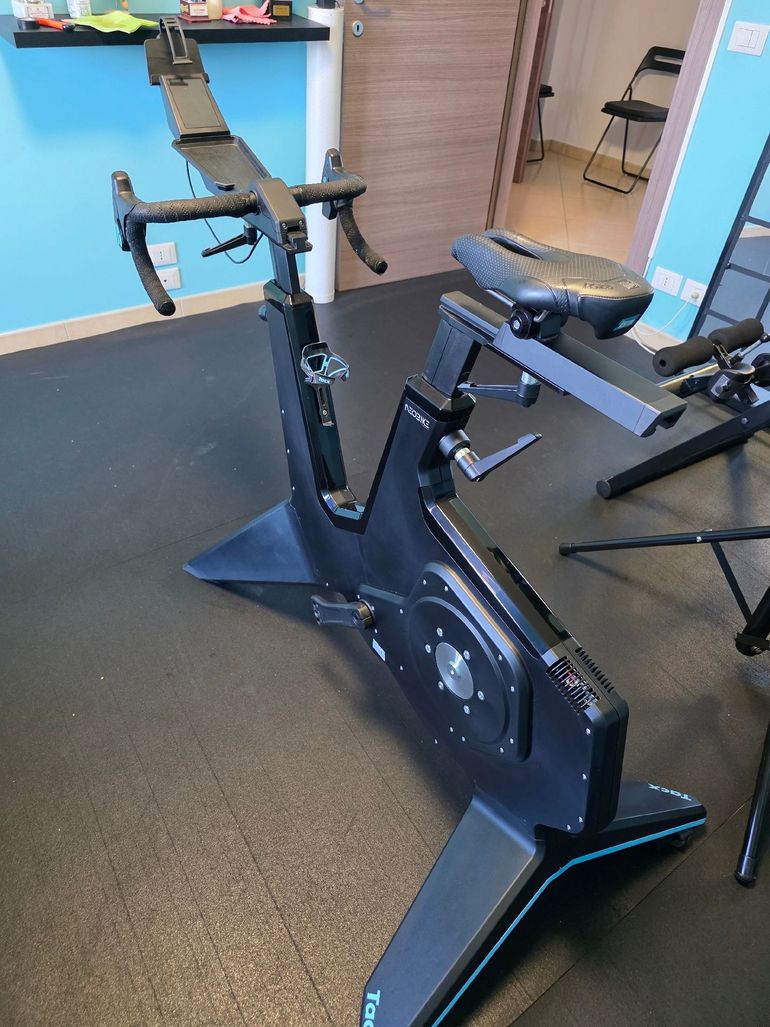 Used Garmin tacx trainer neo bike 2024 bike — image 11 of 20
