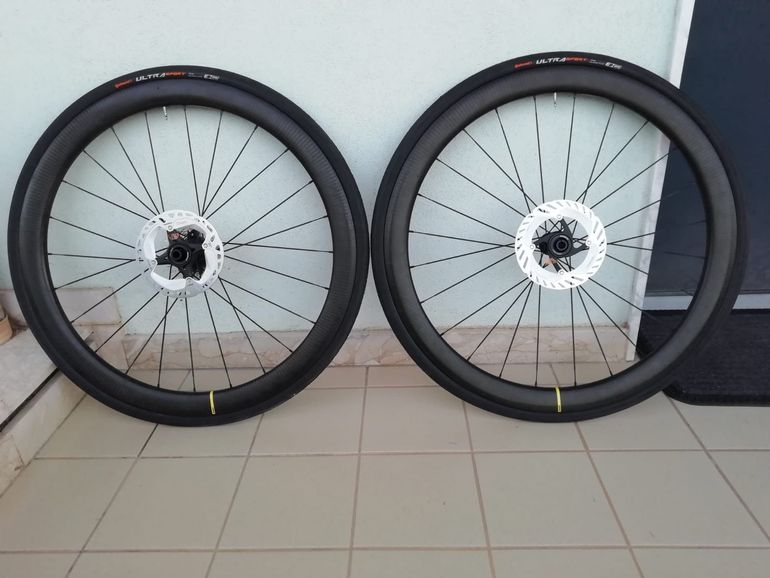 Brugt Mavic ful carbon sl 45 disc ust 2025 bike — billede 1 af 2