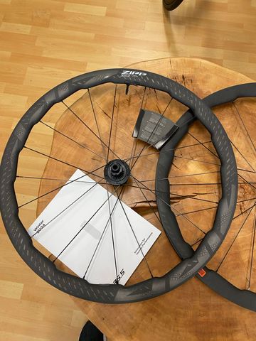 Brugt Zipp New 353 NSW 2026 2025 bike — billede 2 af 13