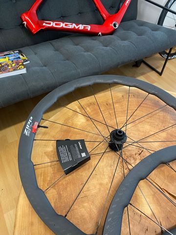 Brugt Zipp New 353 NSW 2026 2025 bike — billede 3 af 13