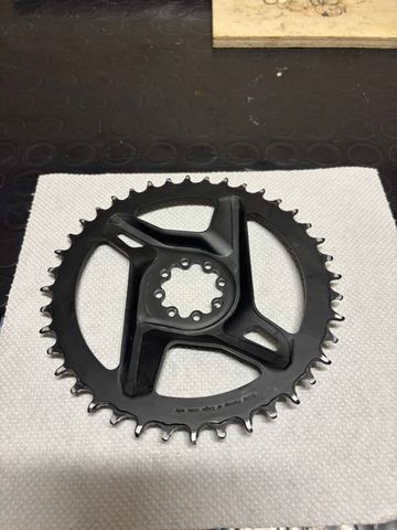 Used Sram force/red 8 fori directmount 2025 bike — image 2 of 2