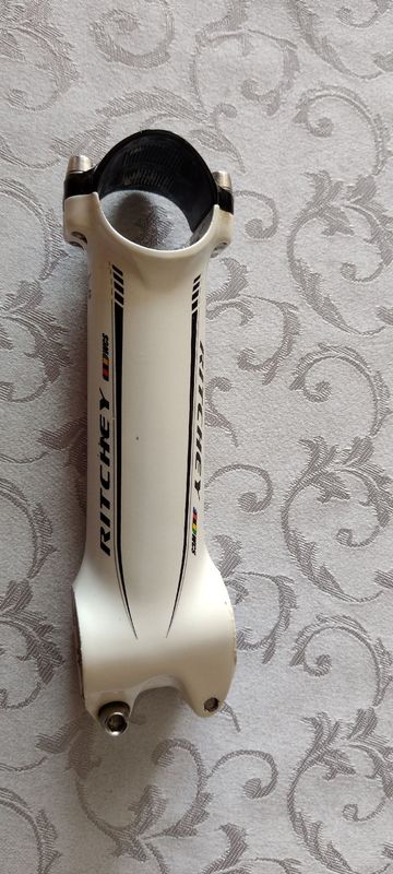 Used Ritchey wcs axis 4 bike — image 4 of 7
