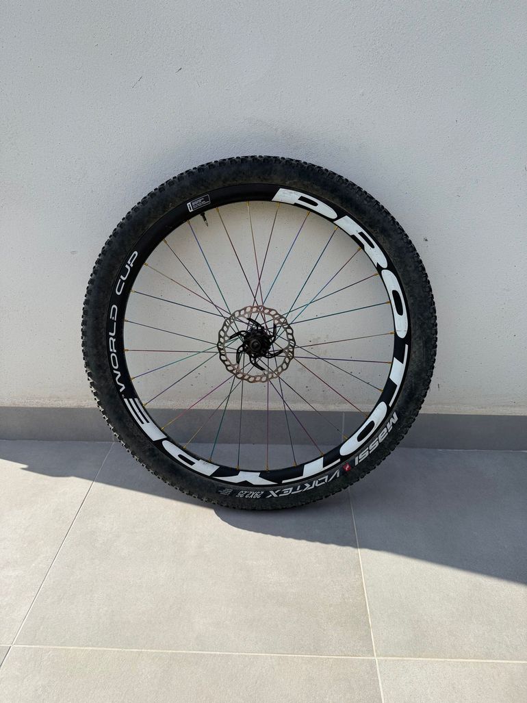 Used PROTOTYPE carbon Prototype world cup 2024 bike — image 4 of 6