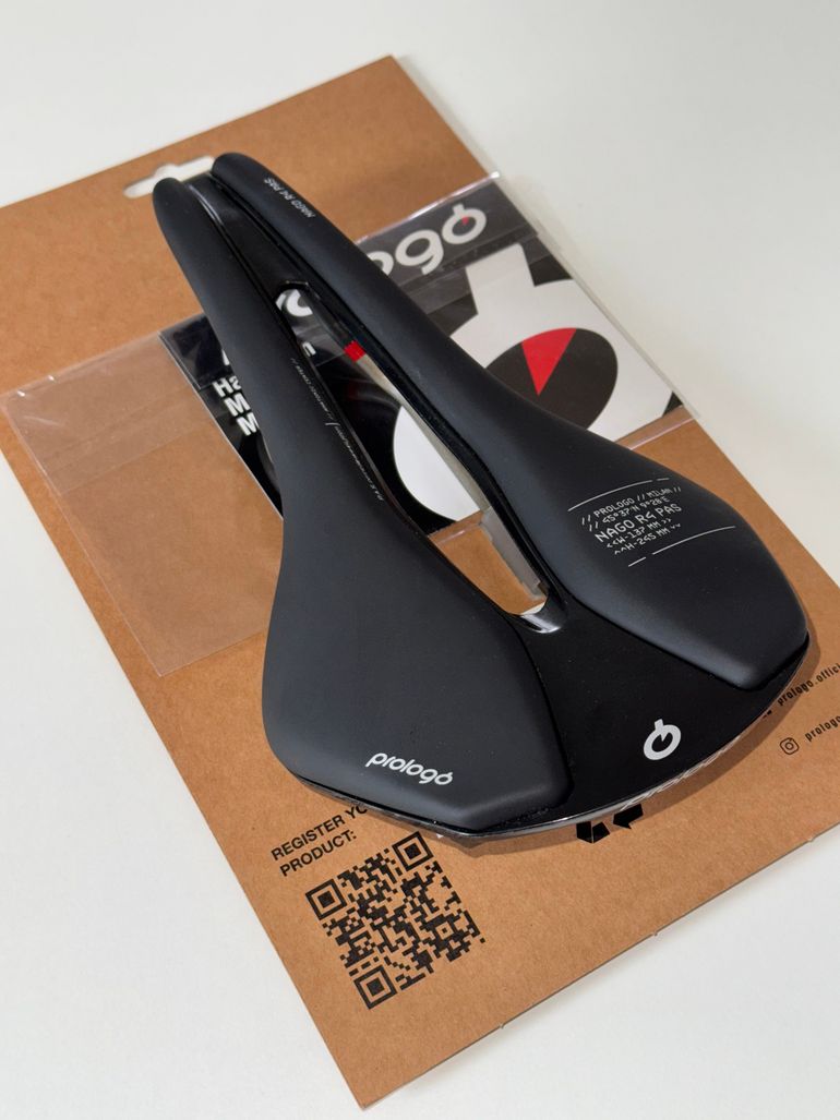 プロロゴ prologo NAGO R4 PAS Tirox 137mm Saddle Nago R4 137 PAS Tirox 245 x 137mm Black 442604671 Prologo