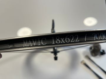 Brugt Mavic Cosmic Alu/Carbon 700C Front Wheel bike — billede 4 af 10