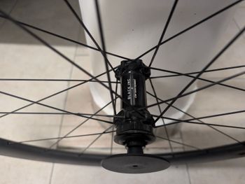Used Factor FortyFive 2023 bike — image 3 of 13