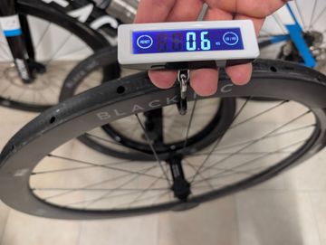 Factor FortyFive 2023 bike d'occasion — image 2 sur 15