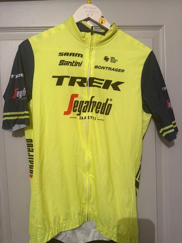 Brugt Santini maillot pro Segafredo 2022 bike — billede 2 af 3
