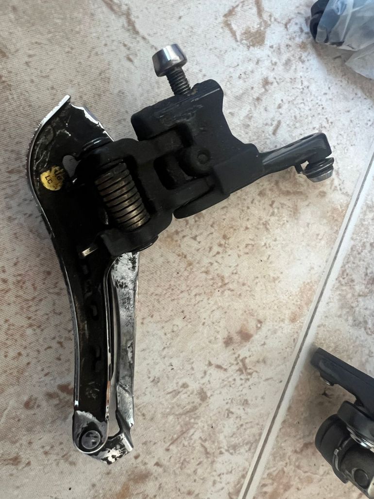 Used Shimano Ultegra 8000 Rear Derailleur 2017 bike — image 3 of 3