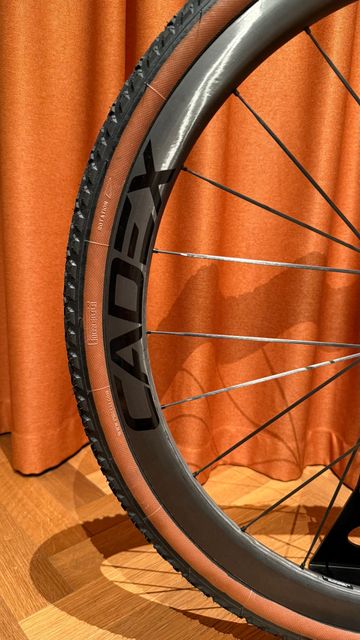 Käytetty Cadex AR Carbon 2024 bike — kuva 9 / 10