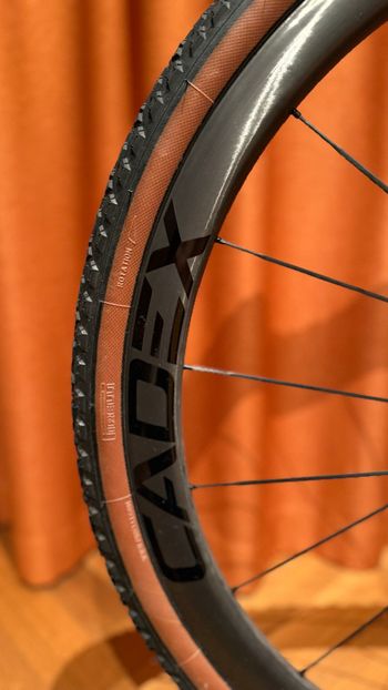Używany Cadex AR Carbon 2024 bike — zdjęcie 3 z 10