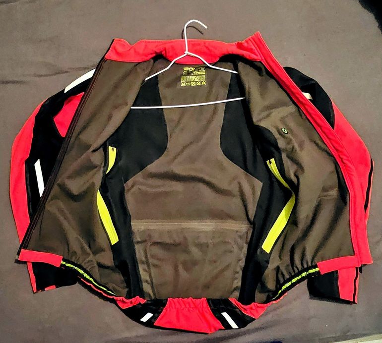 Used Endura Équipe Exo Softshell waterproof bike — image 2 of 5