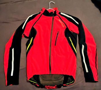 Used Endura Équipe Exo Softshell waterproof bike — image 1 of 5