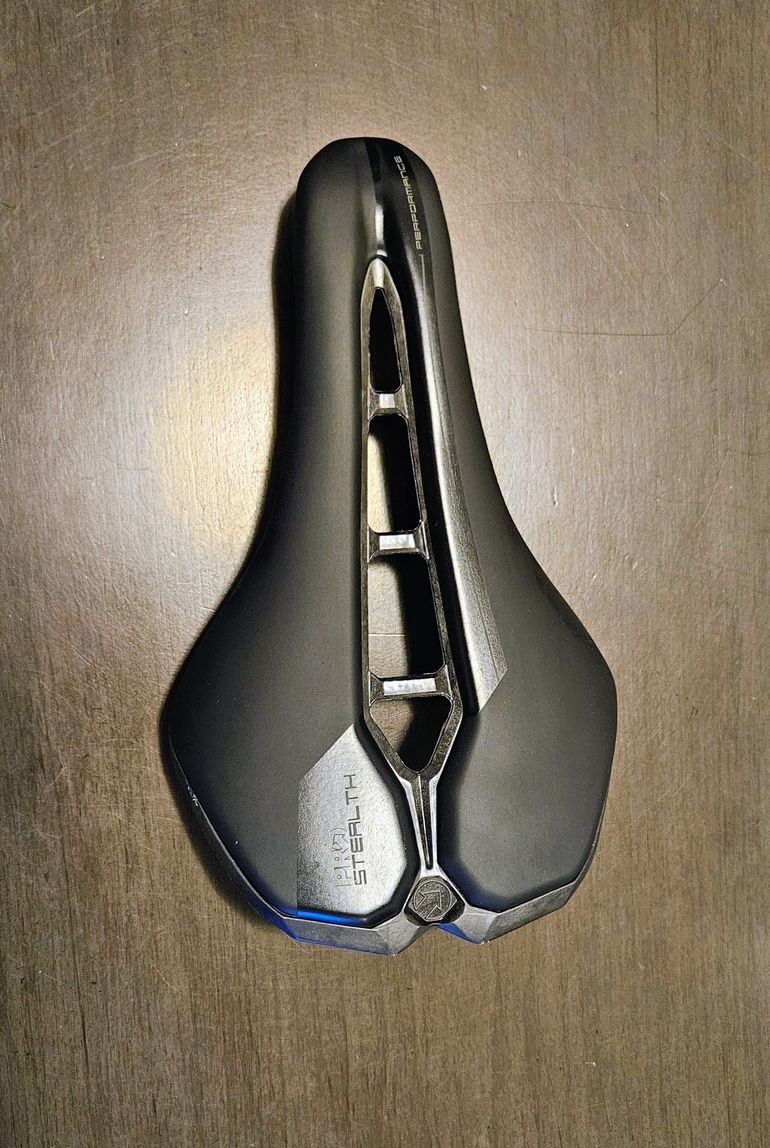Used PRO Stealth Performance Saddle 152mm 2025 bike — image 1 of 3