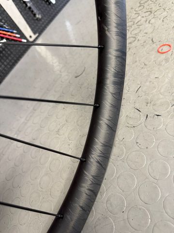 Nuha Dt Swiss 180 Ceramic 2025 bike usato — immagine 4 di 7