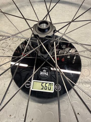 Nuha Dt Swiss 180 Ceramic 2025 bike usato — immagine 5 di 7