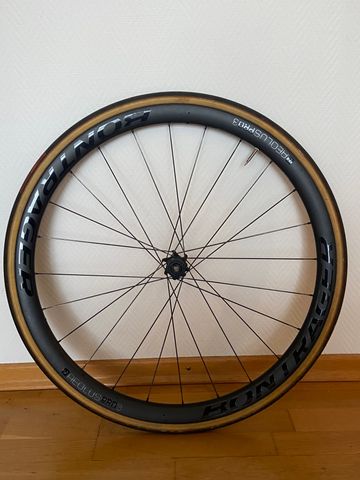 Tweedehands Bontrager Aeolus Pro 3 Carbon bike — afbeelding 5 van 10